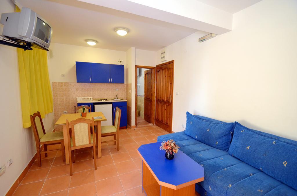 Guest House Villa Iva Budva Phòng bức ảnh