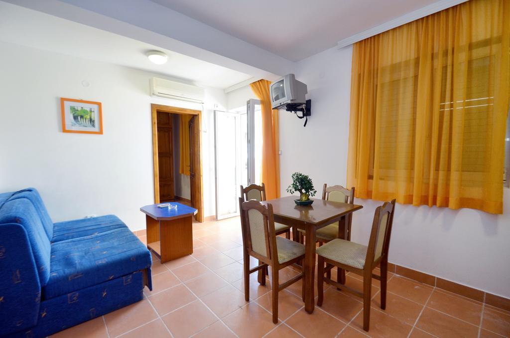 Guest House Villa Iva Budva Phòng bức ảnh