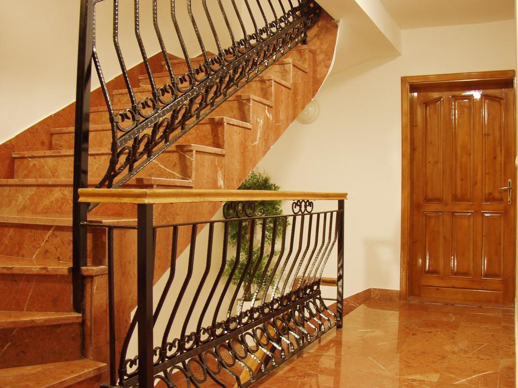 Guest House Villa Iva Budva Ngoại thất bức ảnh